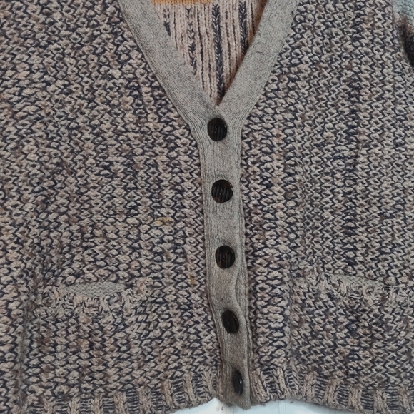 Patterned Knit Cardigan - Picture 2 of 7